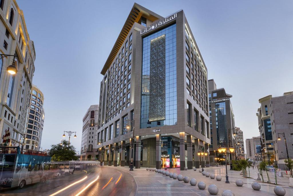 rotana-al-manakha
